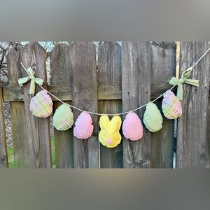 Handsewn Easter Garland 🥚🐰